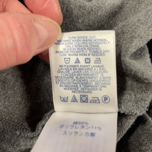 Lands’ End Small Petite Gray Starfish Capri Riding Leggings - Picture 7 of 9